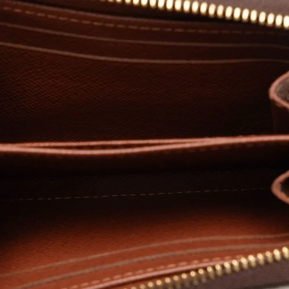 Louis Vuitton Zippy Coin Purse